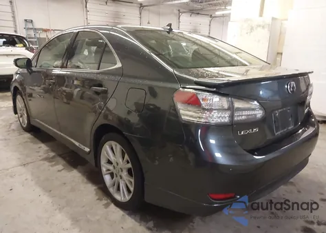2010 Lexus Hs 250H Premium z USA, uszkodzony, nr VIN JTHBB1BAXA2015298
